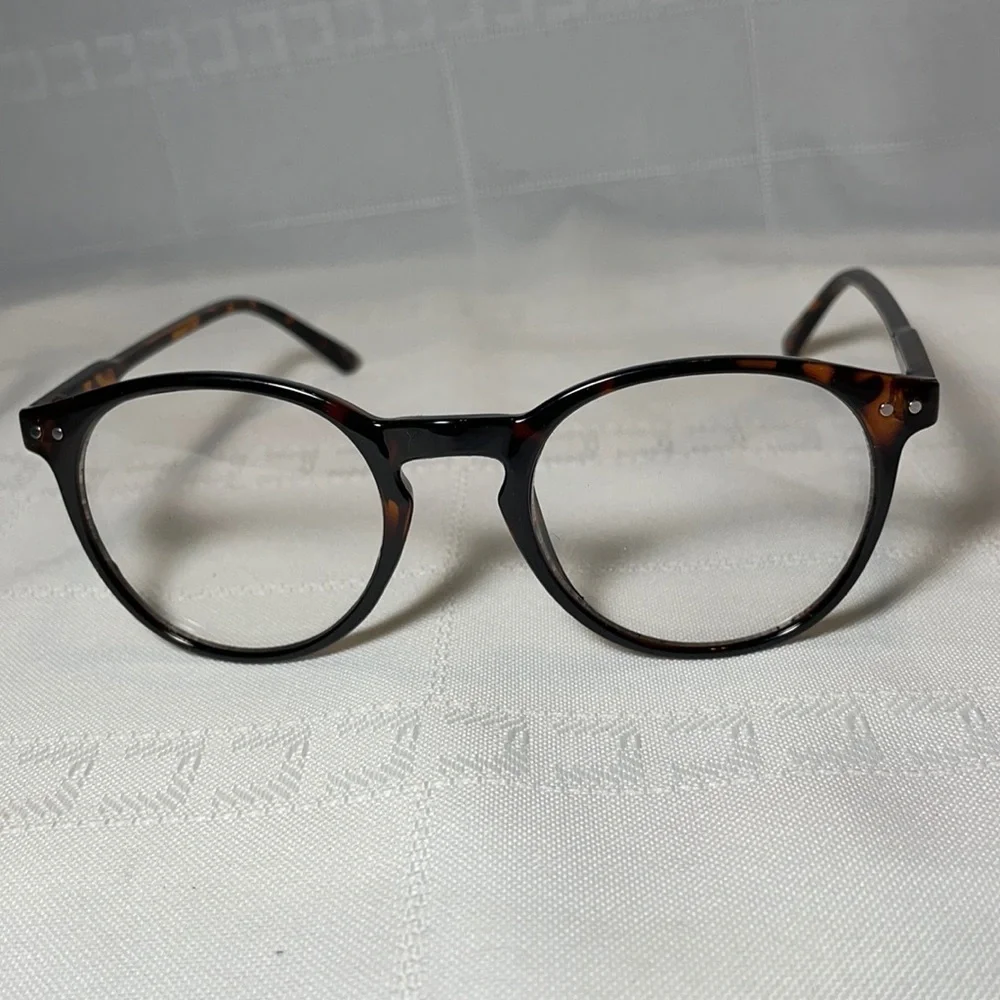 *5 for $25* NWOT FGX International Tortoise Shell Fashion Glasses Surge